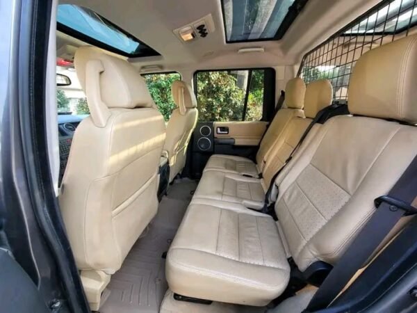 Complete 7seats  discovery 6 with TV seat belts