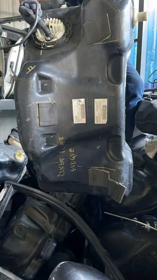 Land Rover AMK suspension compressor. 0 each.