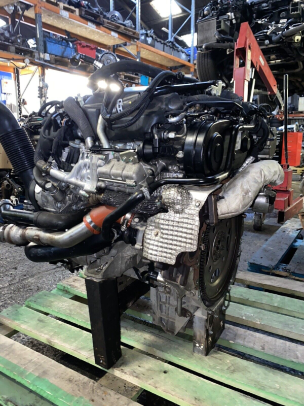 LAND ROVER DISCOVERY RANGE ROVER SPORT 3.0TDV6 Complete Engine 2010-2015 62.000 12 months warrantykilometers