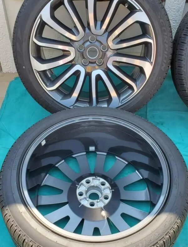 Range Rover overfinch turbine OEM wheels 275 45 22s