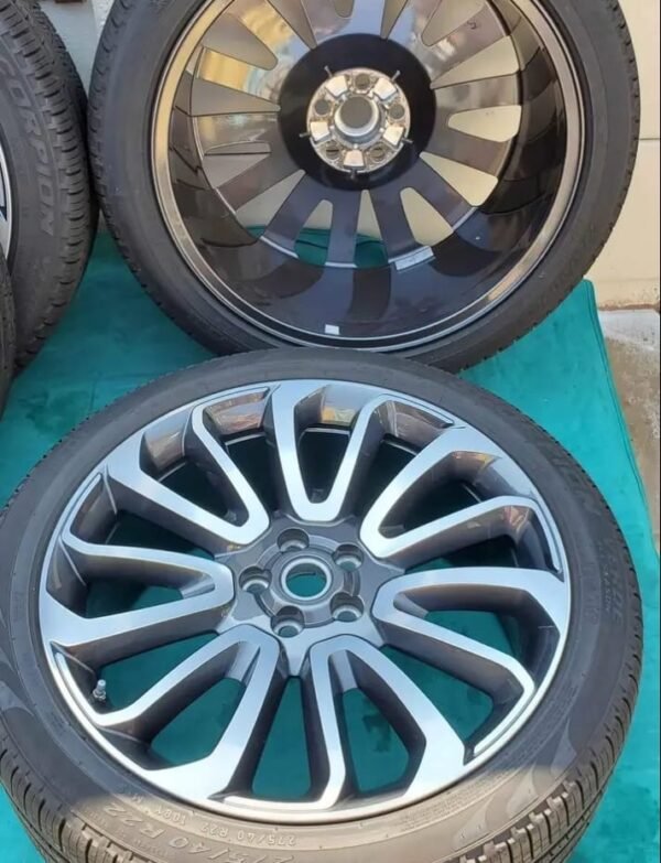 Range Rover overfinch turbine OEM wheels 275 45 22s