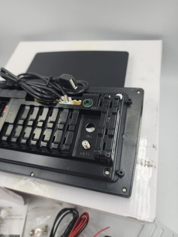 Range Rover Sport 2006 conversion radio FM stereo screen