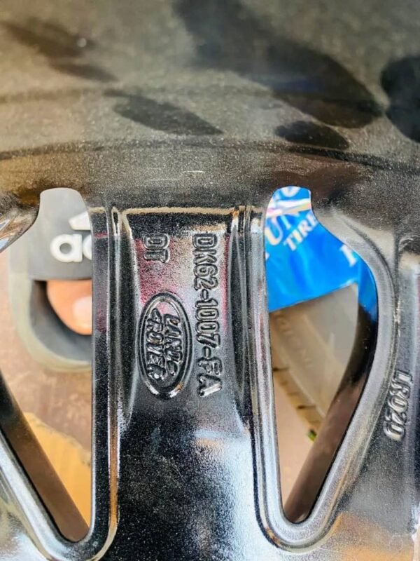 LAND ROVER/ RANGE ROVER 2005 TO 2009 TO 2012 ORIGINAL OVERFINCH OEM.21