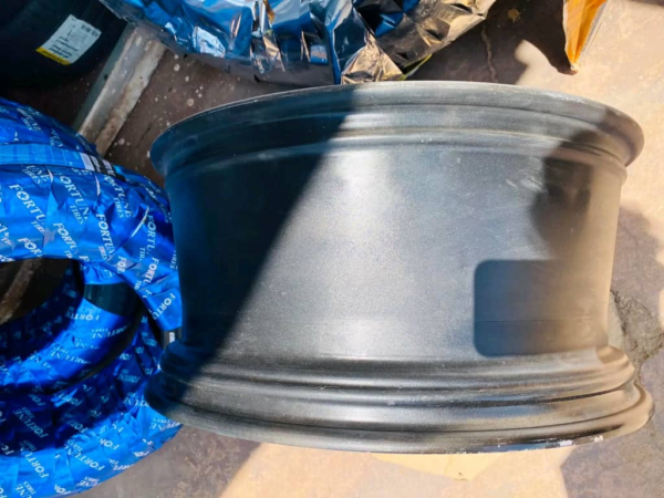 LAND ROVER/ RANGE ROVER 2005 TO 2009 TO 2012 ORIGINAL OVERFINCH OEM.21